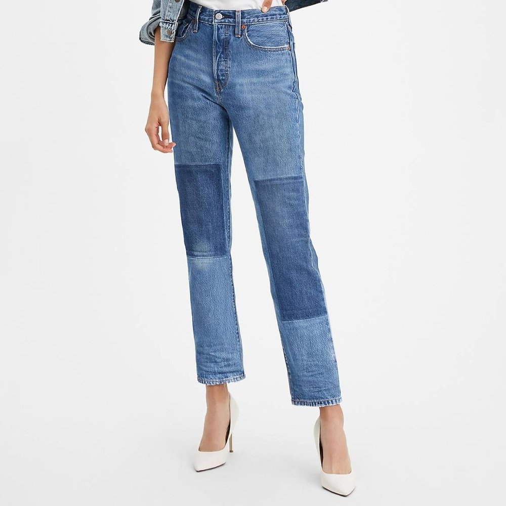 Levi’s 501 Straight Leg Jeans